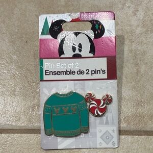 New 2018 Disney Stores Exclusive Holiday 2 Piece Pin Set Ft Sweater & Micky Ears